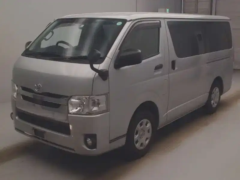2020 Toyota Hiace Diesel
