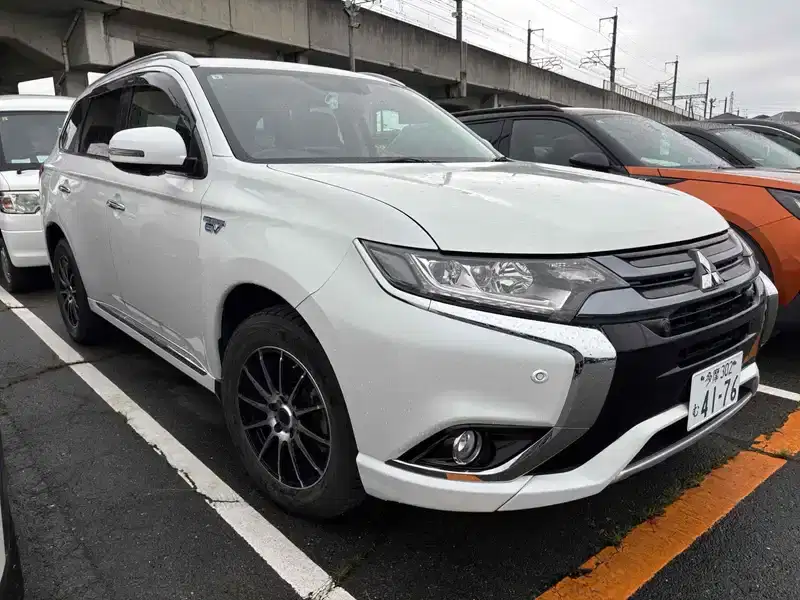 2015 Mitsubishi Outlander Petrol(phev)