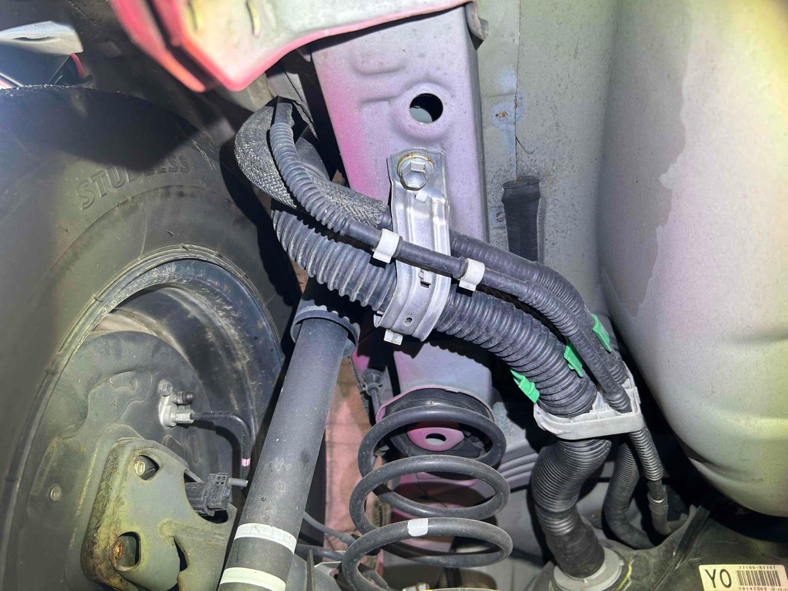 TOYOTA AQUA S Image 15