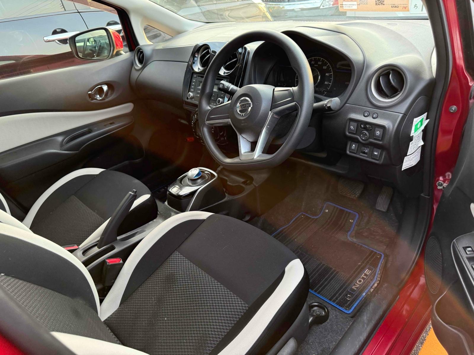 NISSAN NOTE E-POWER X Image 8