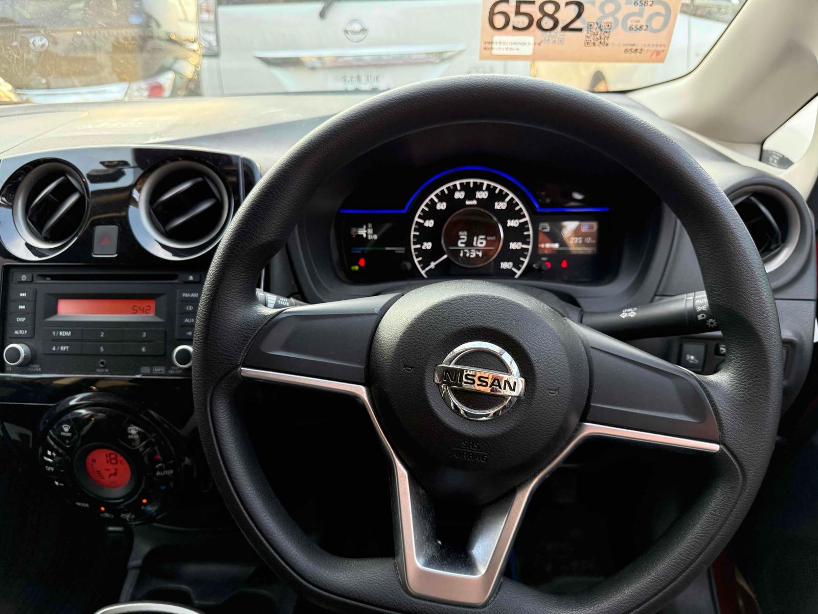 NISSAN NOTE E-POWER X Image 10