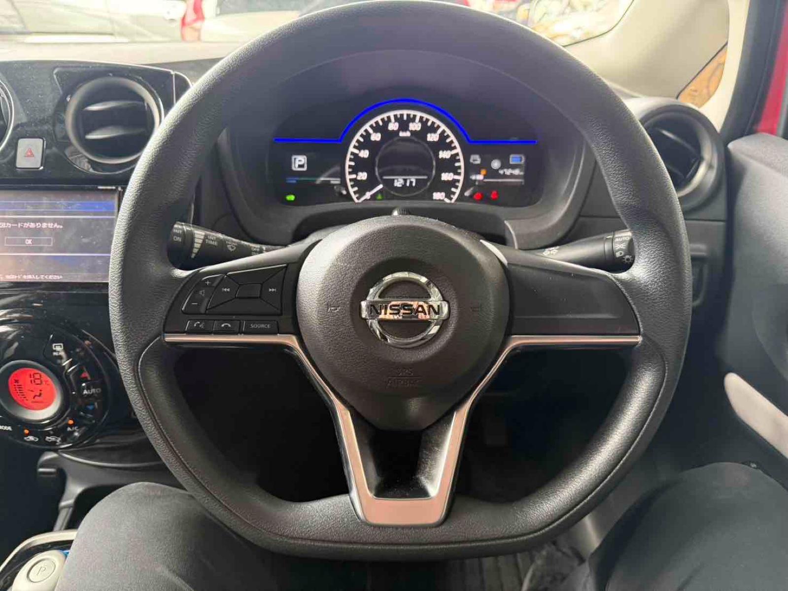 NISSAN NOTE E-POWER X Image 10
