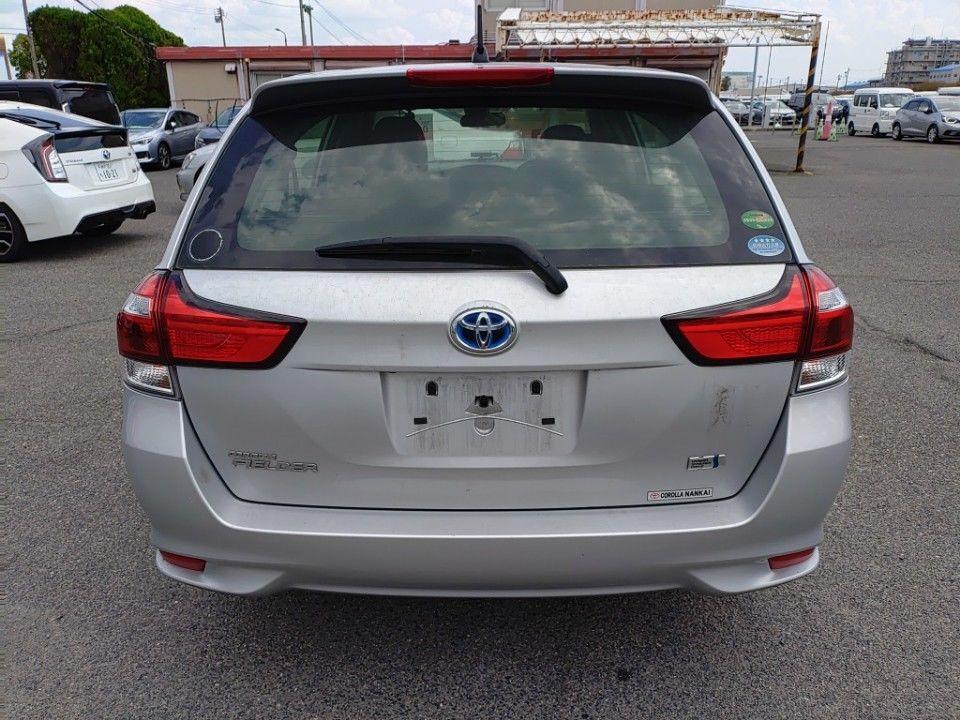 TOYOTA COROLLA FIELDER HYBRID Image 15