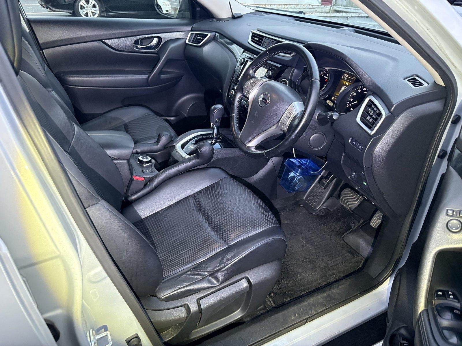 NISSAN X-TRAIL 4WD 20X EMERGENCY BRAKE PACKAGE Image 4