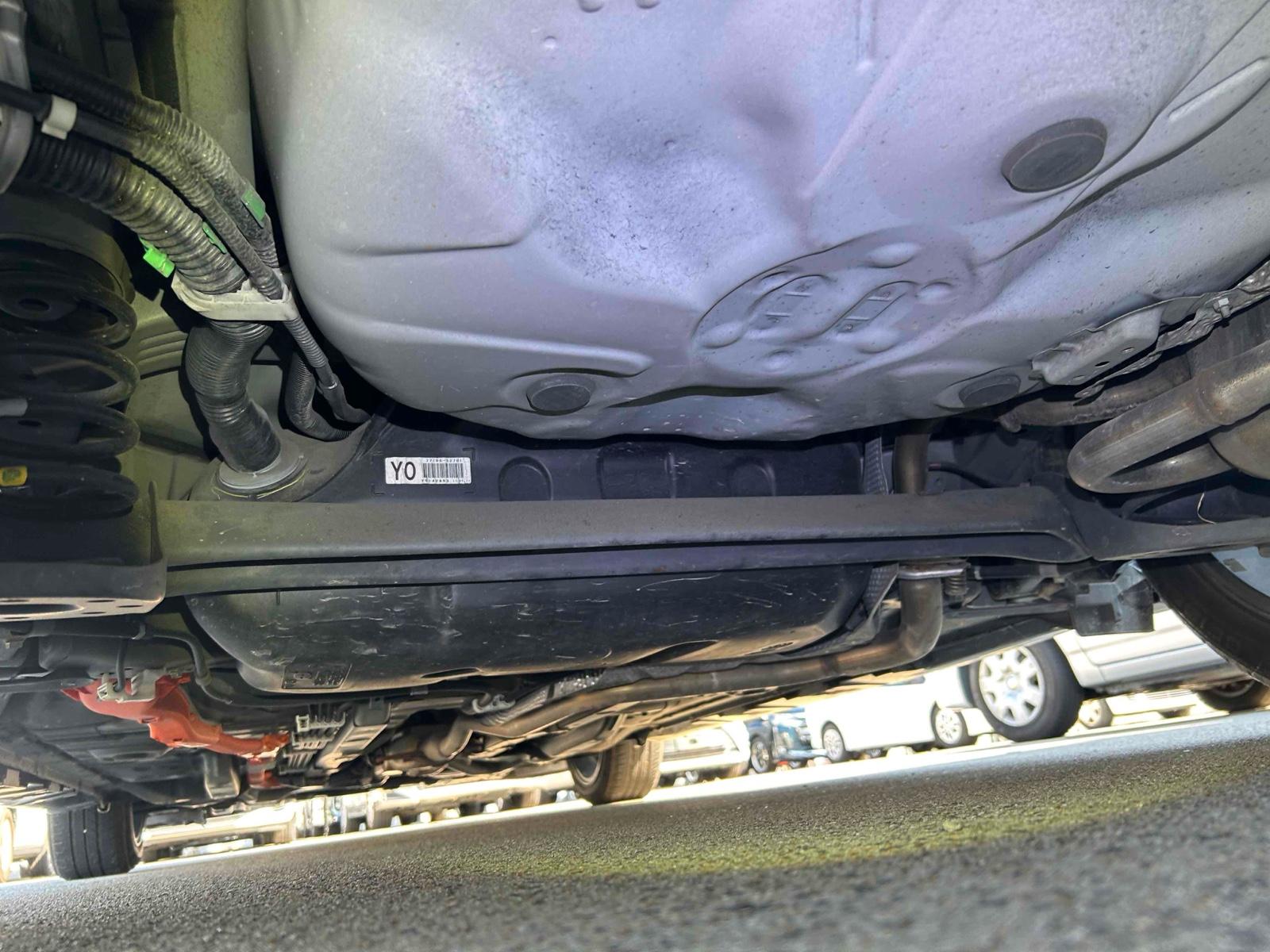 TOYOTA AQUA G BLACK SOFT LEATHER SELECTION Image 19