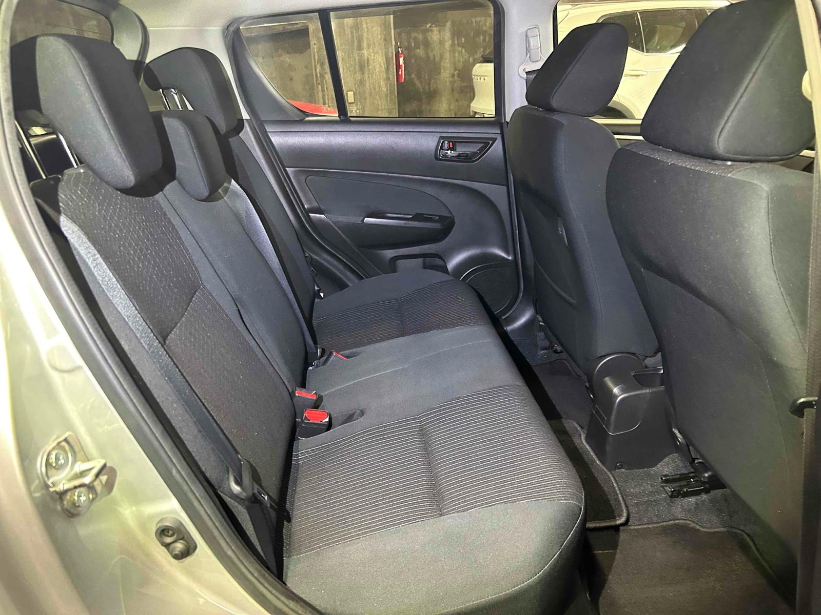 SUZUKI SWIFT XG Image 8