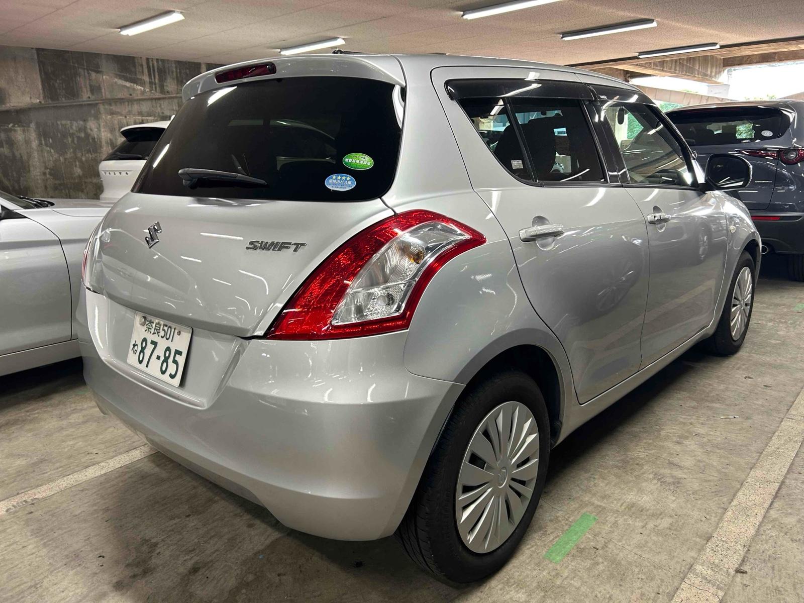 SUZUKI SWIFT XG Image 2