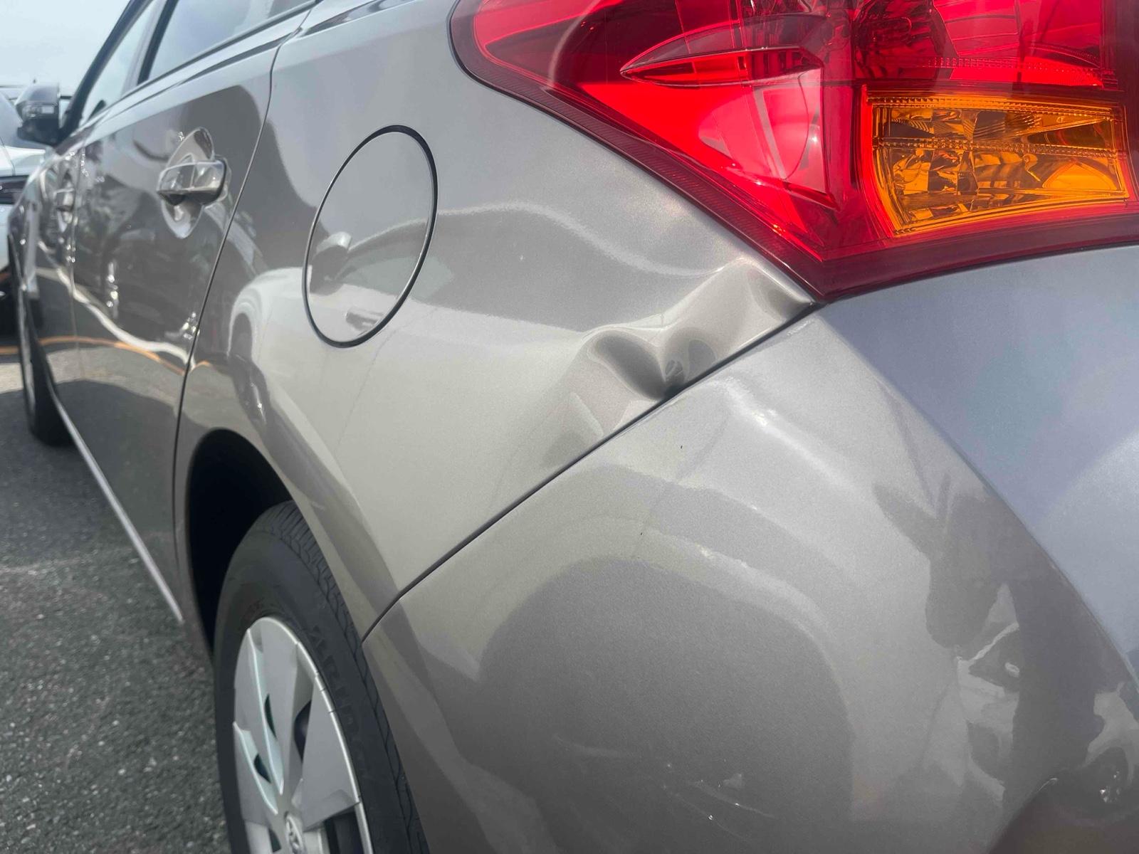 TOYOTA AURIS 150X Image 12