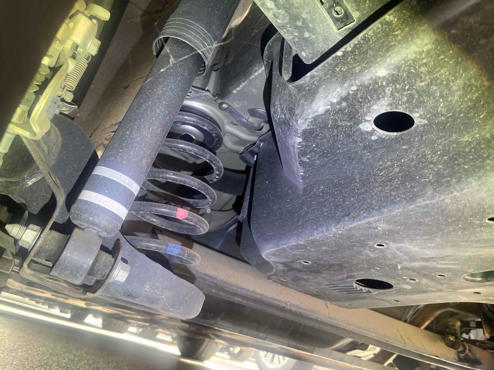 TOYOTA AURIS 150X Image 15