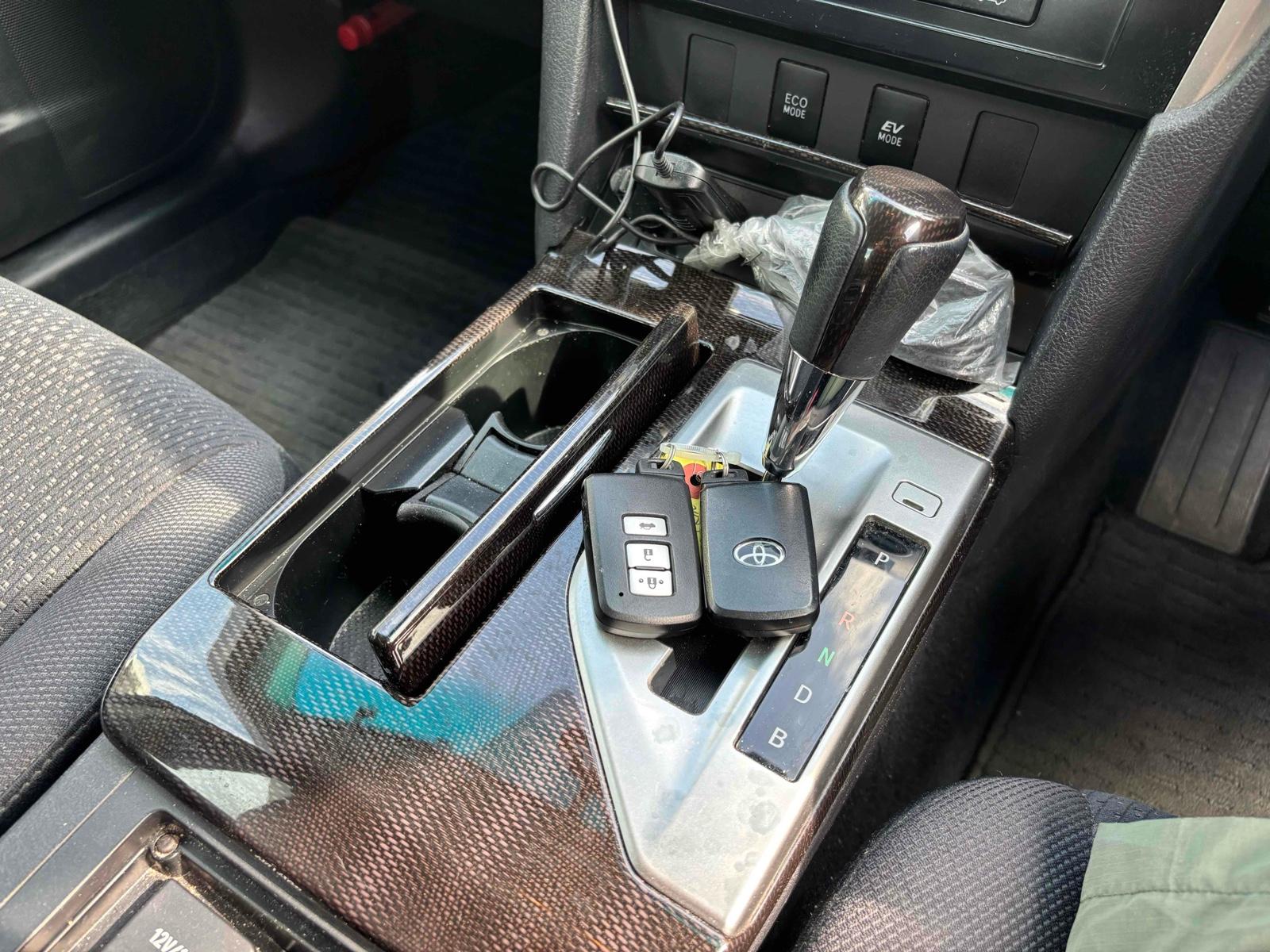 TOYOTA CAMRY HYBRID G PACKAGE Image 21