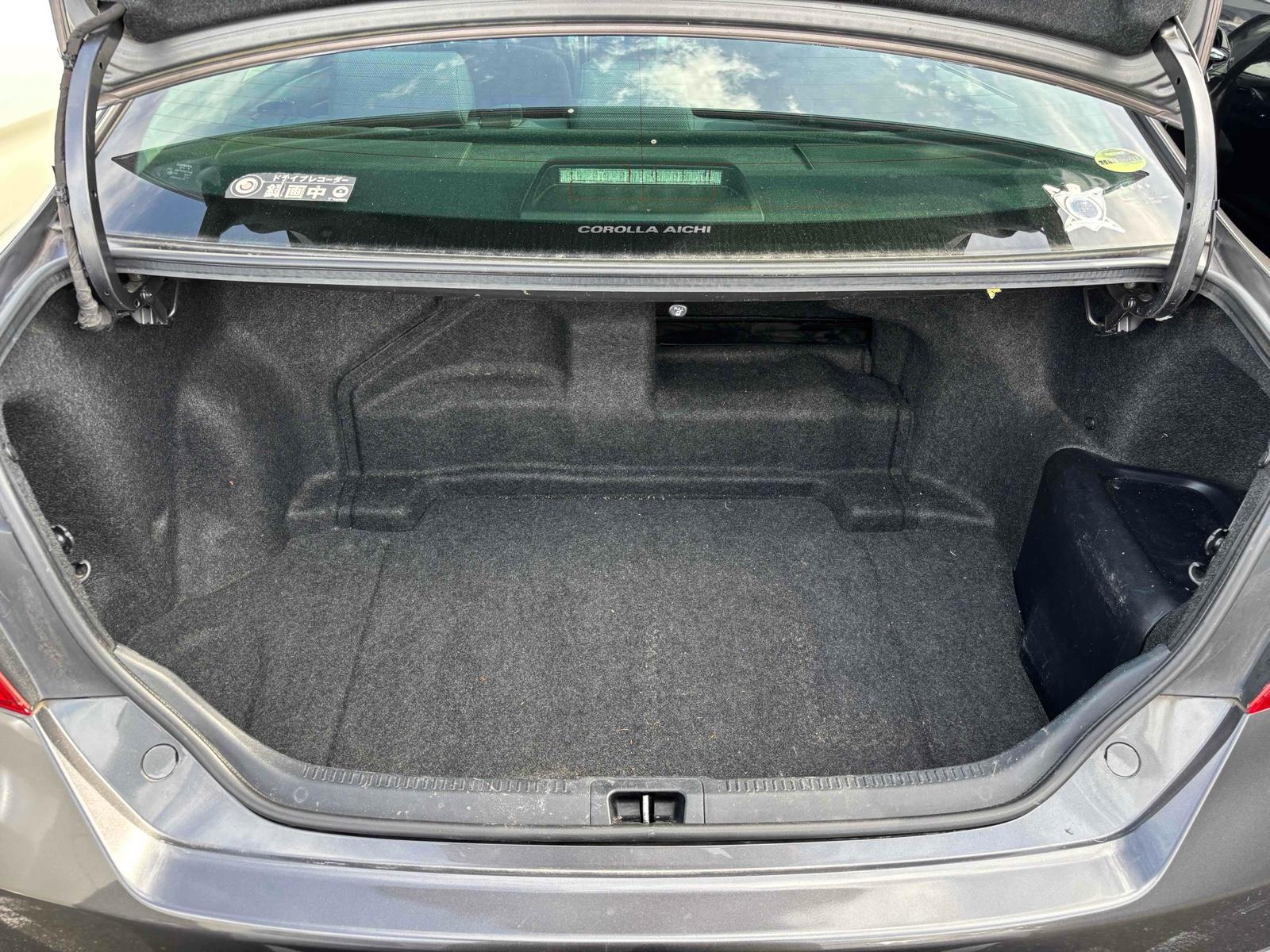 TOYOTA CAMRY HYBRID G PACKAGE Image 25