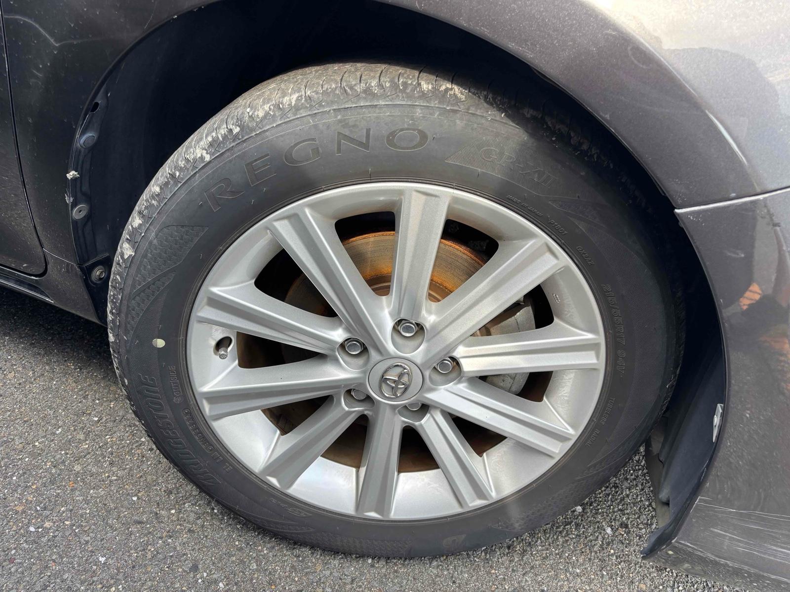 TOYOTA CAMRY HYBRID G PACKAGE Image 16