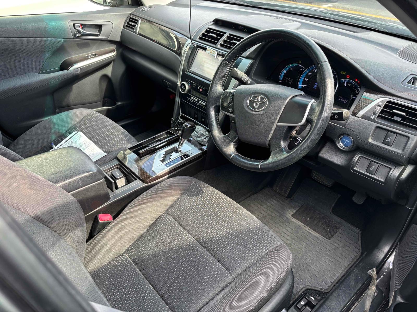 TOYOTA CAMRY HYBRID G PACKAGE Image 5