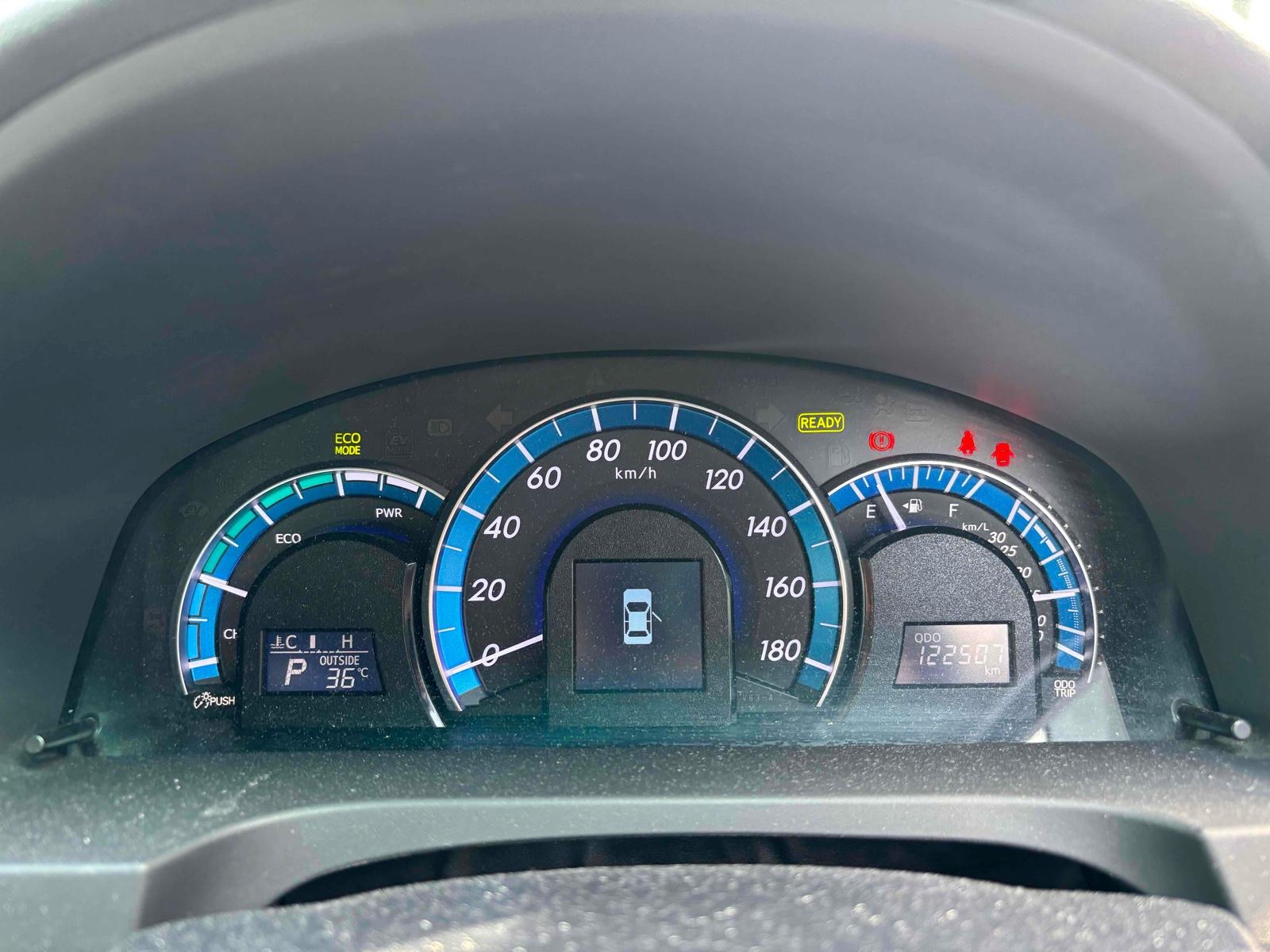TOYOTA CAMRY HYBRID G PACKAGE Image 19