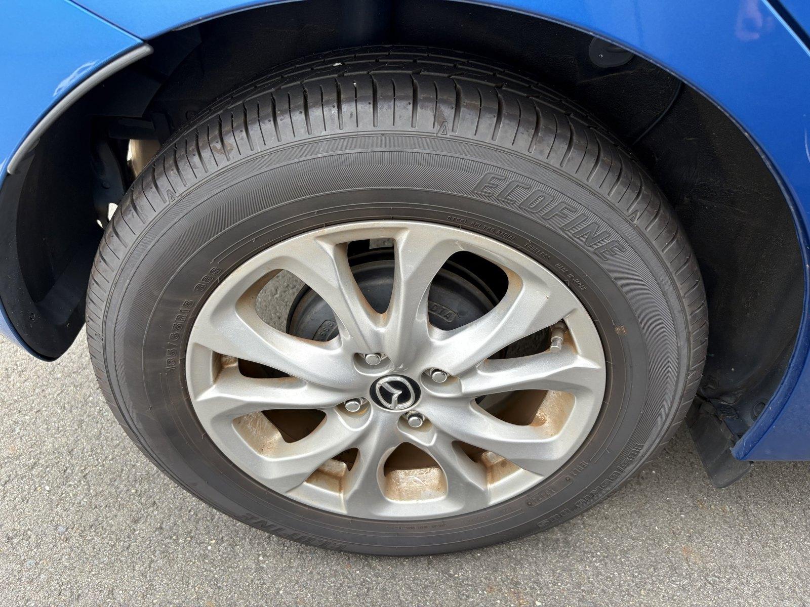 MAZDA DEMIO 15S Image 14
