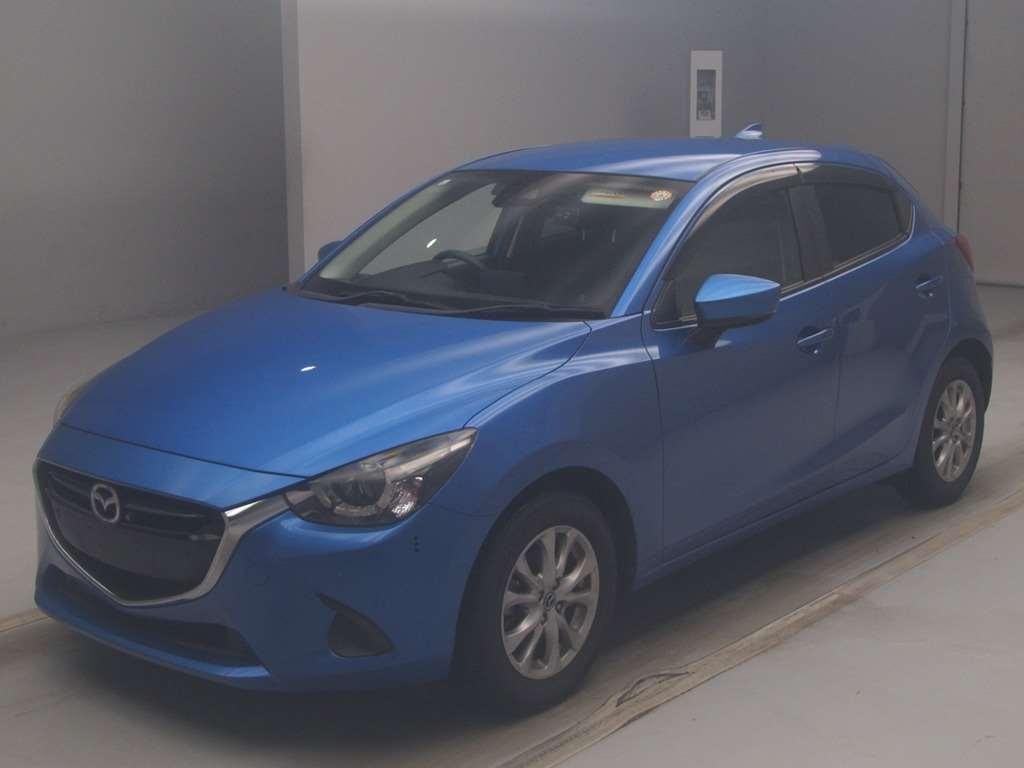 MAZDA DEMIO 15S Image 21