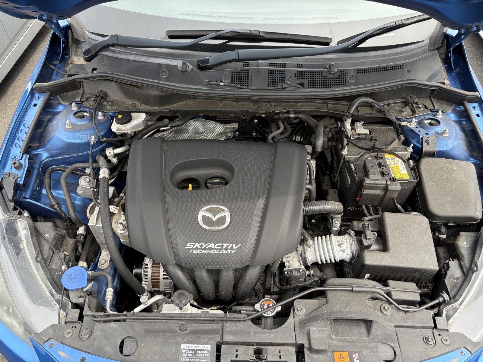 MAZDA DEMIO 15S Image 16