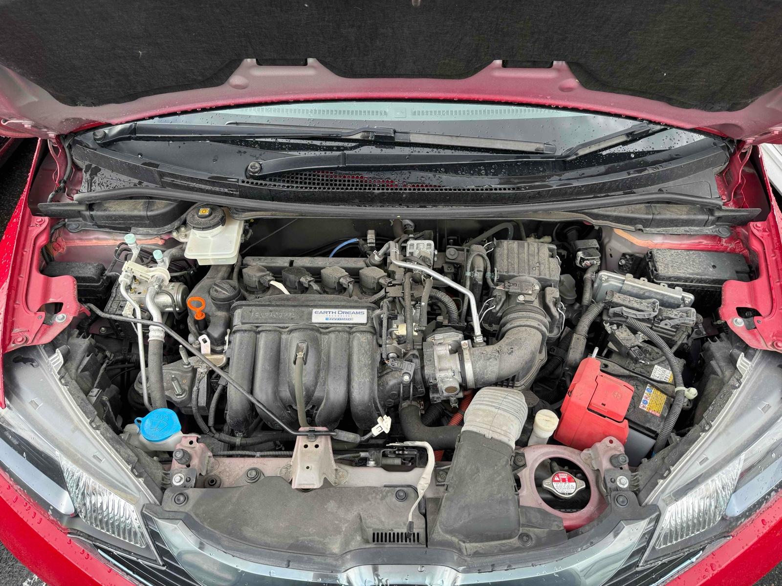 HONDA FIT HYBRID F PACKAGE Image 9