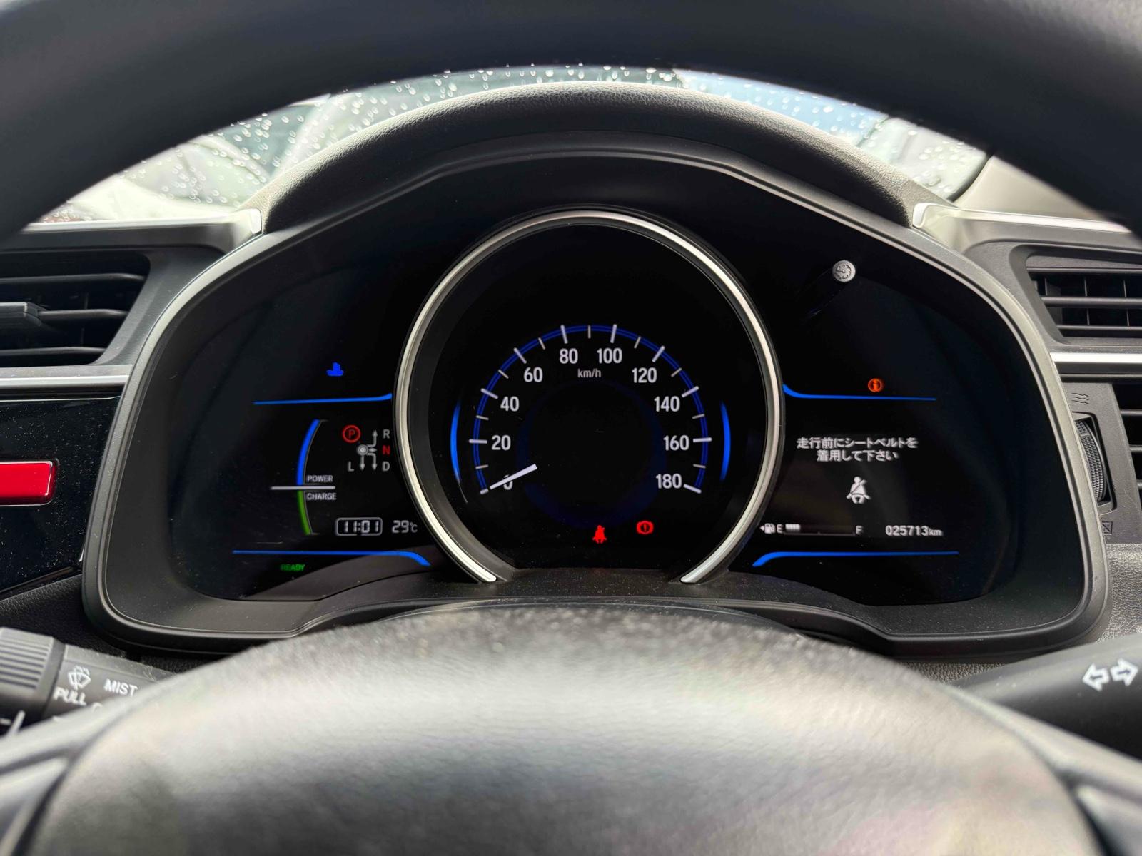 HONDA FIT HYBRID F PACKAGE Image 5
