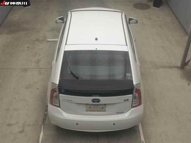 TOYOTA PRIUS S Image 6