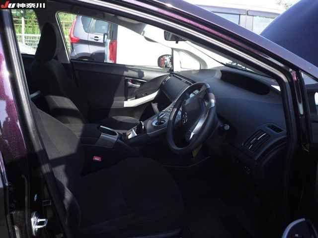 TOYOTA PRIUS S Image 6