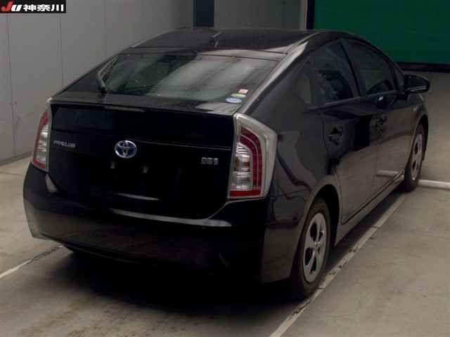 TOYOTA PRIUS S Image 7