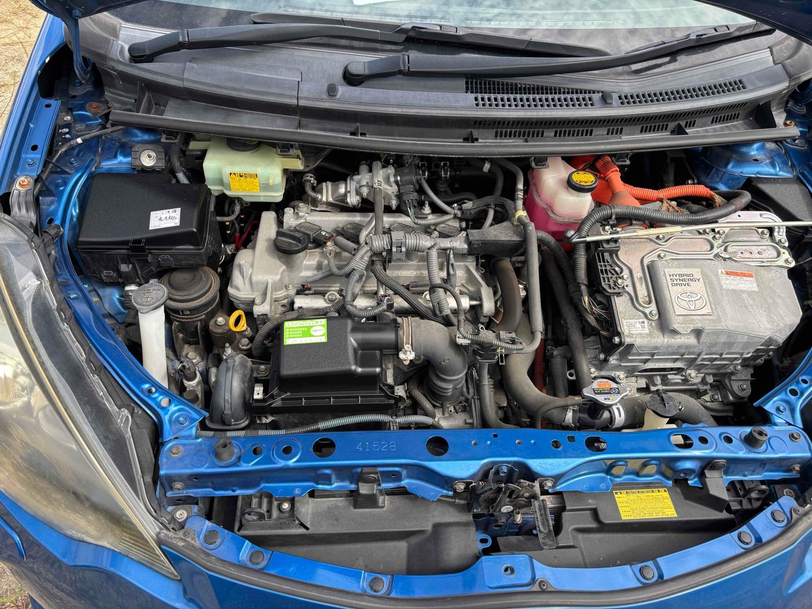 TOYOTA AQUA S SMART ENTRY NAVI READY PACKA Image 17