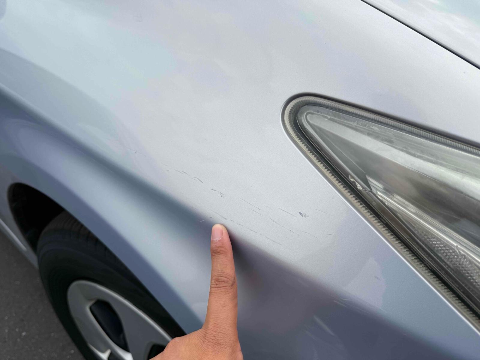 TOYOTA PRIUS S Image 11