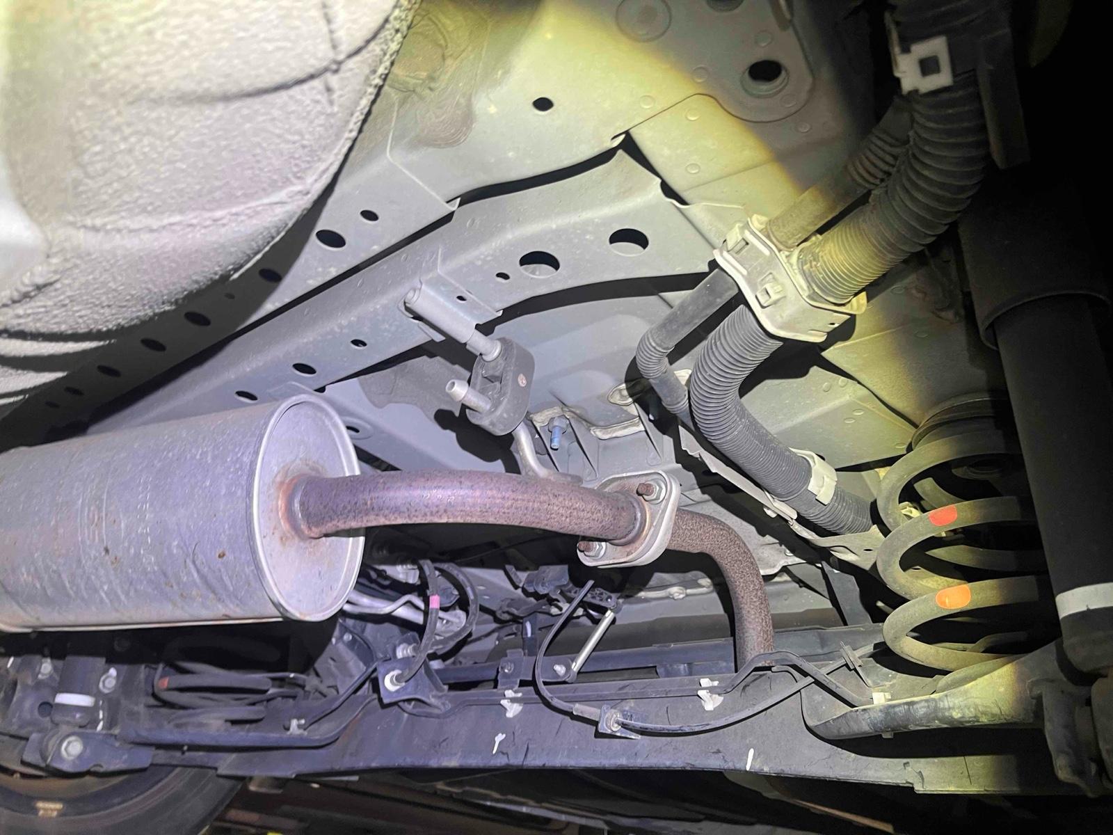 NISSAN SERENA 5D E-POWER XV Image 13