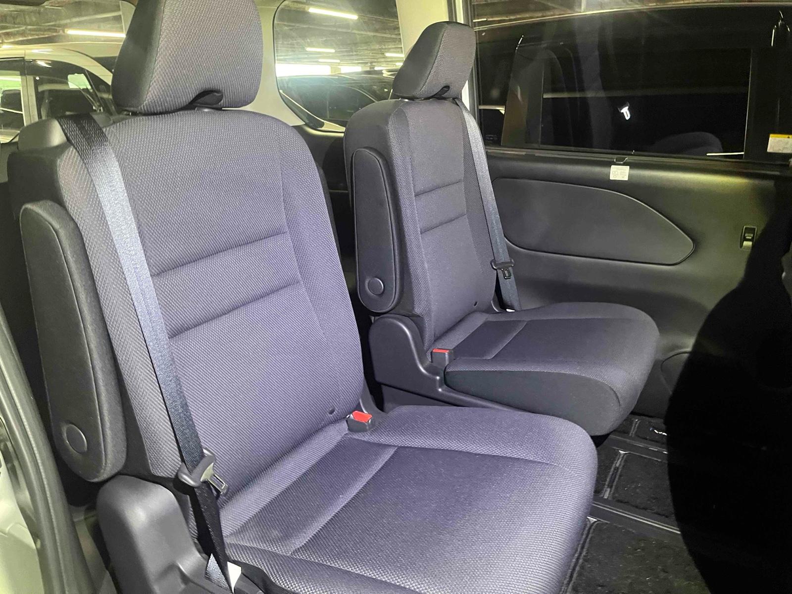 NISSAN SERENA 5D E-POWER XV Image 6