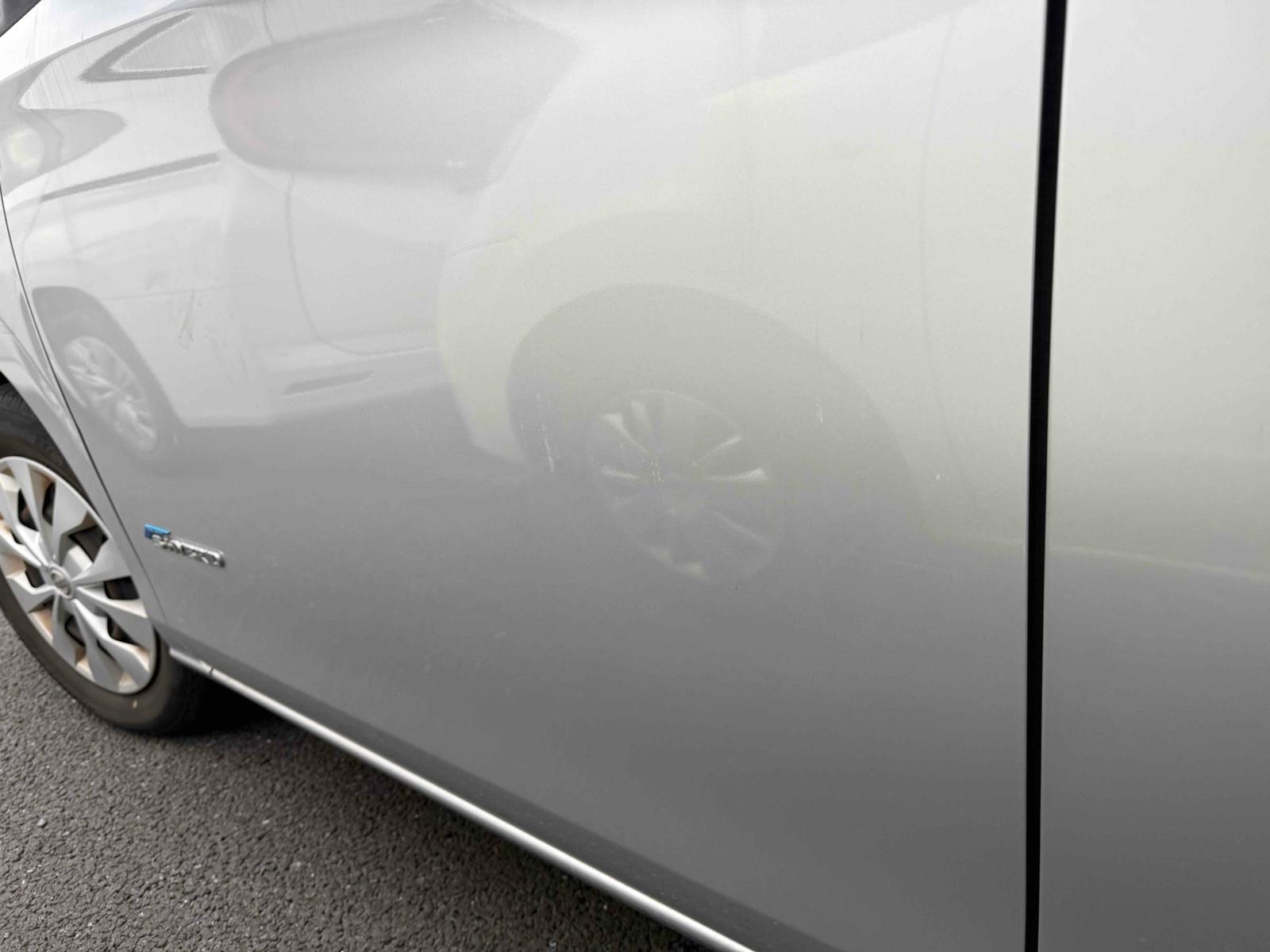 NISSAN SERENA X Image 18