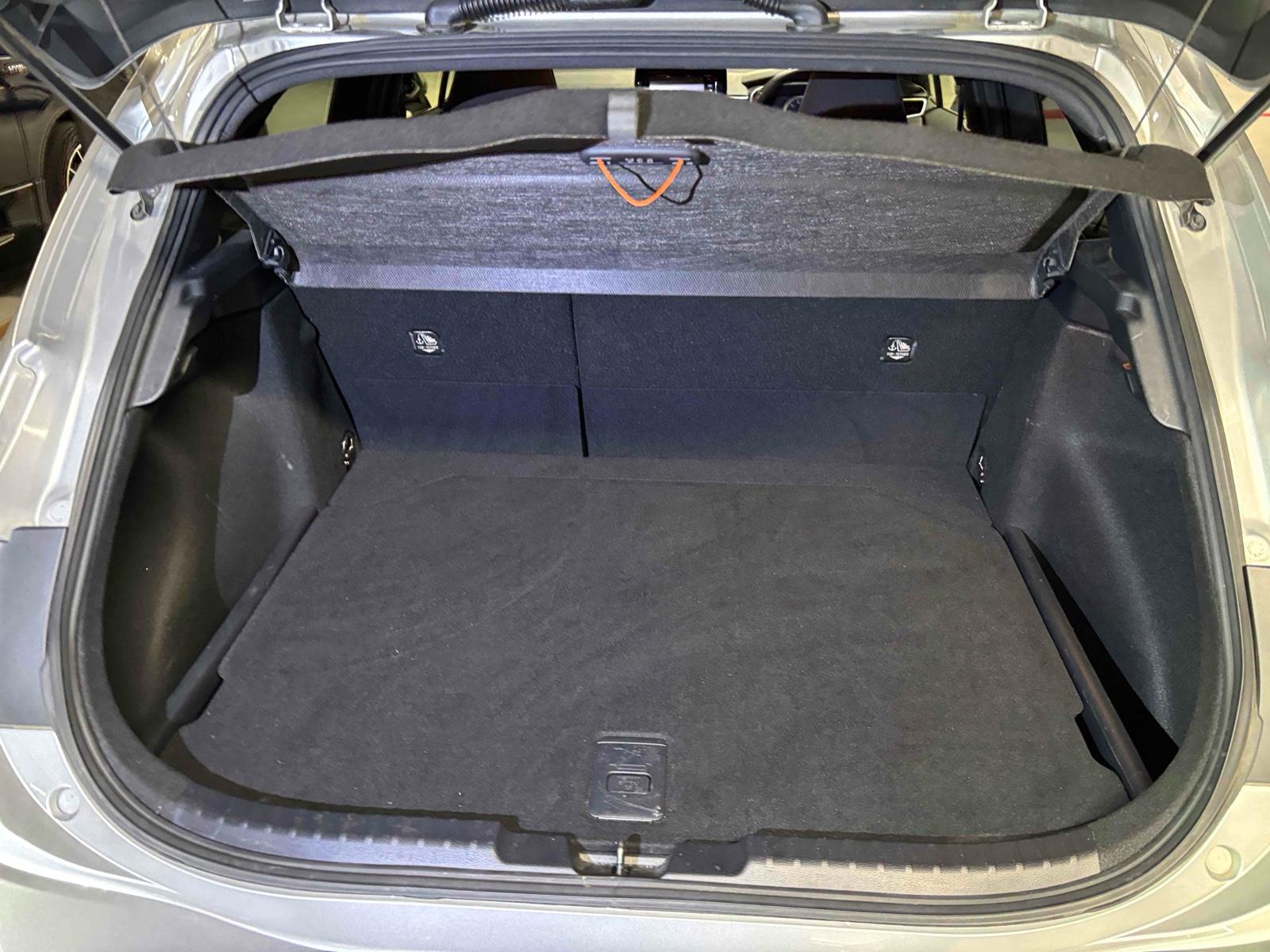 TOYOTA COROLLA SPORT HYBRID G Image 11