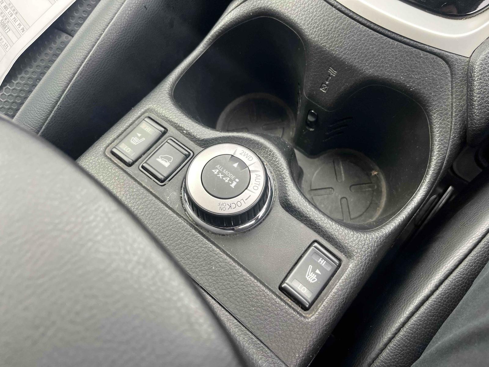 NISSAN XTRAIL 20X XTREAMERX 4WD 7Seater Image 18