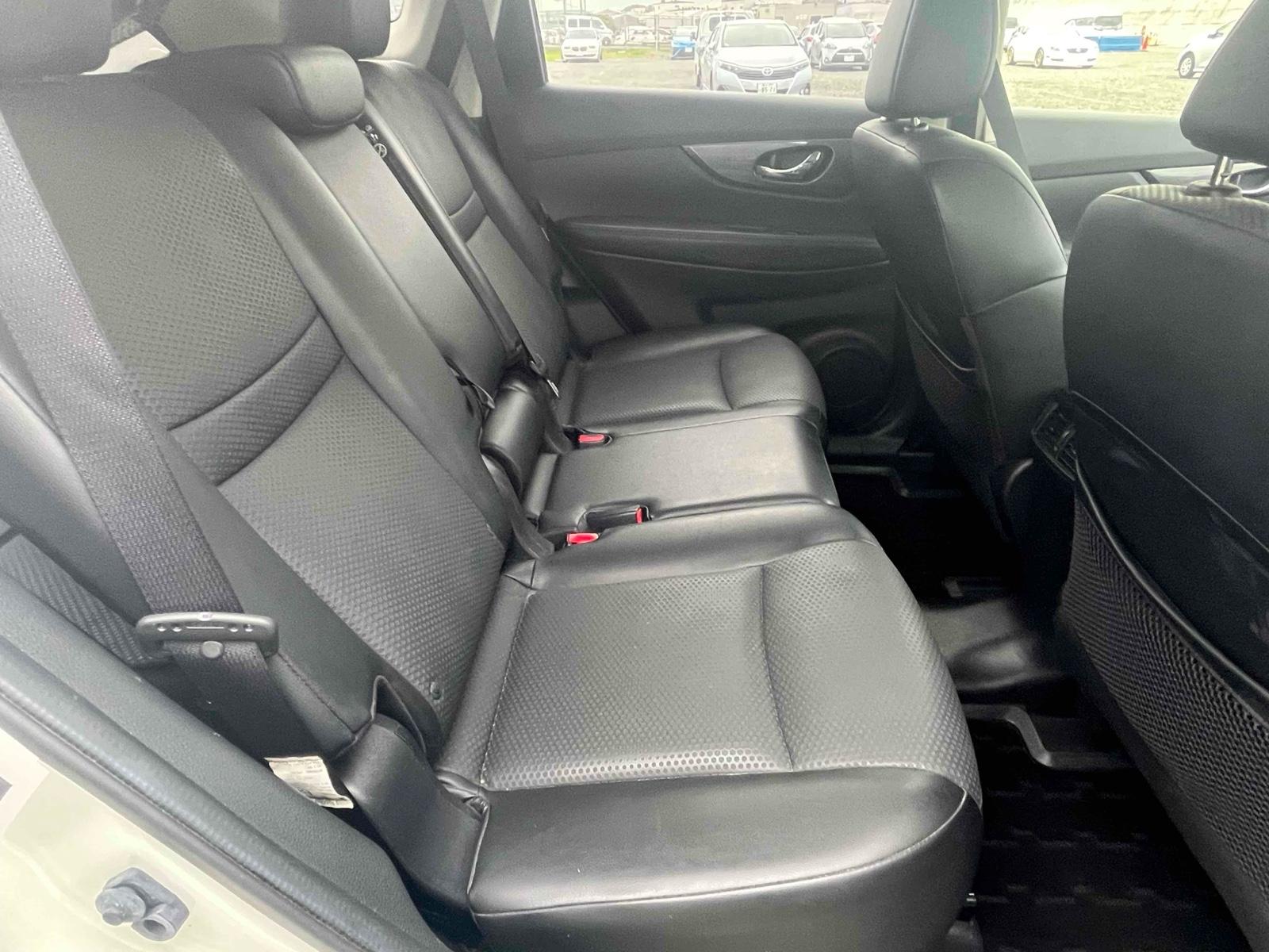 NISSAN XTRAIL 20X XTREAMERX 4WD 7Seater Image 20