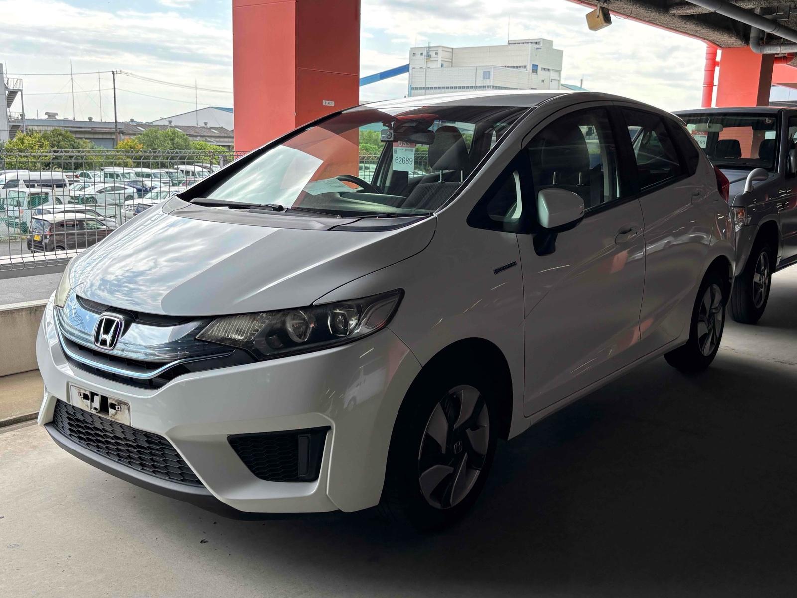 HONDA FIT HYBRID L PACKAGE Image 7