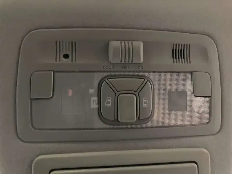 TOYOTA ESTIMA AERAS Image 12