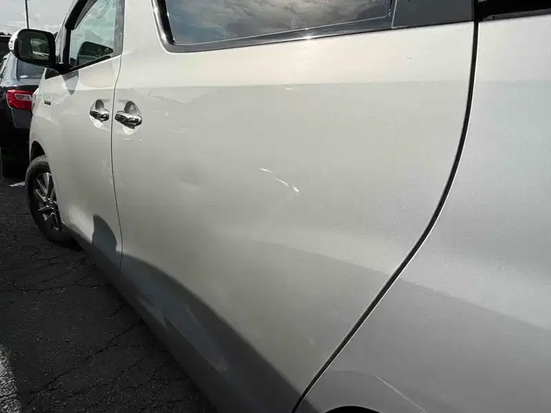 TOYOTA ALPHARD HYBRID X Image 12