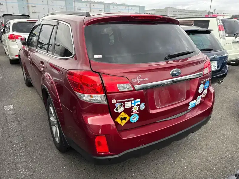 SUBARU LEGACY OUTBACK 2.5I EYESIGHT Image 2