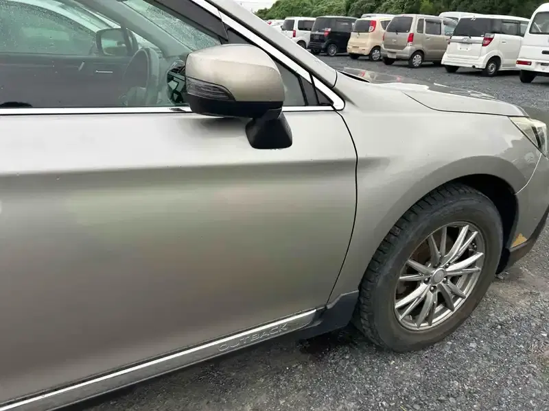 SUBARU LEGACY OUTBACK LIMITED 4WD Image 14