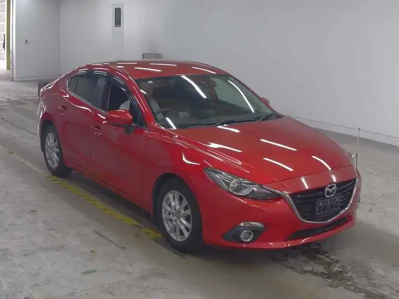 2015 Mazda AXELA 28,000 km