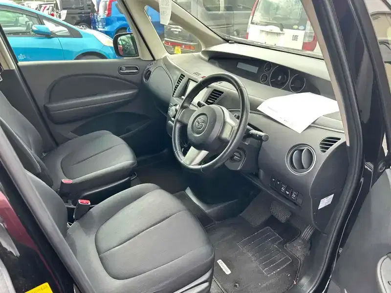MAZDA BIANTE GRANZ Image 10