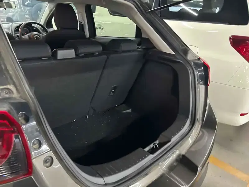 MAZDA DEMIO 13S Image 16