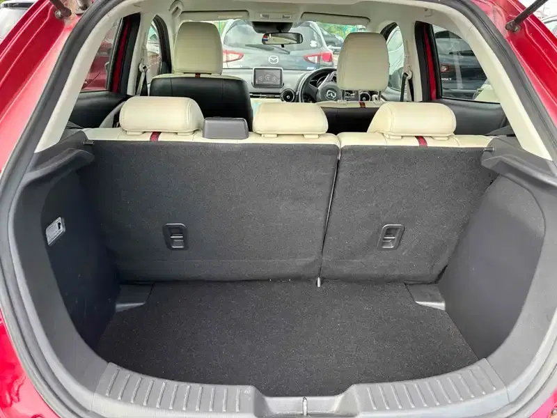 MAZDA DEMIO 13S_L PACKAGE Image 5
