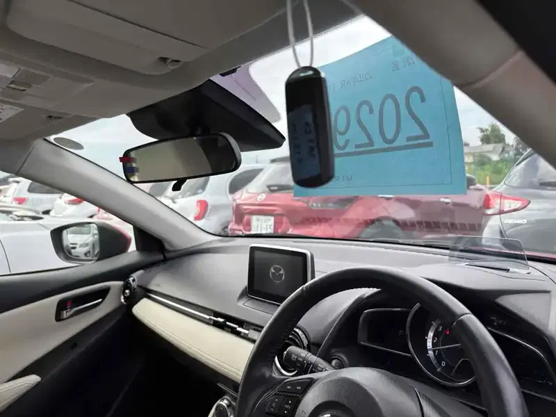 MAZDA DEMIO 13S_L PACKAGE Image 9