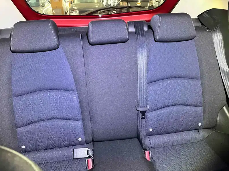 MAZDA DEMIO 13S Image 11