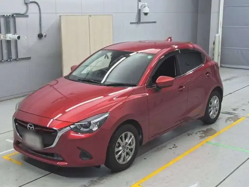 MAZDA DEMIO 13 S TOURING Image 3