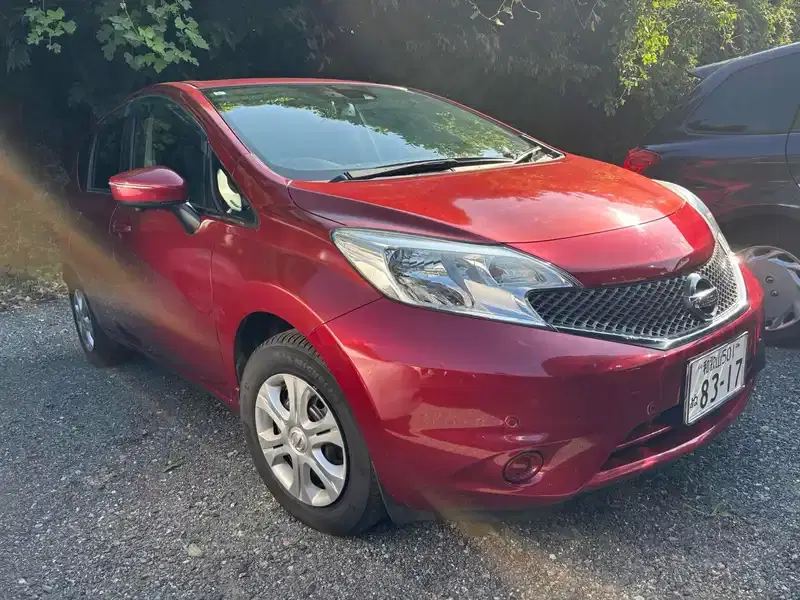 2015 Nissan NOTE 27,000 km