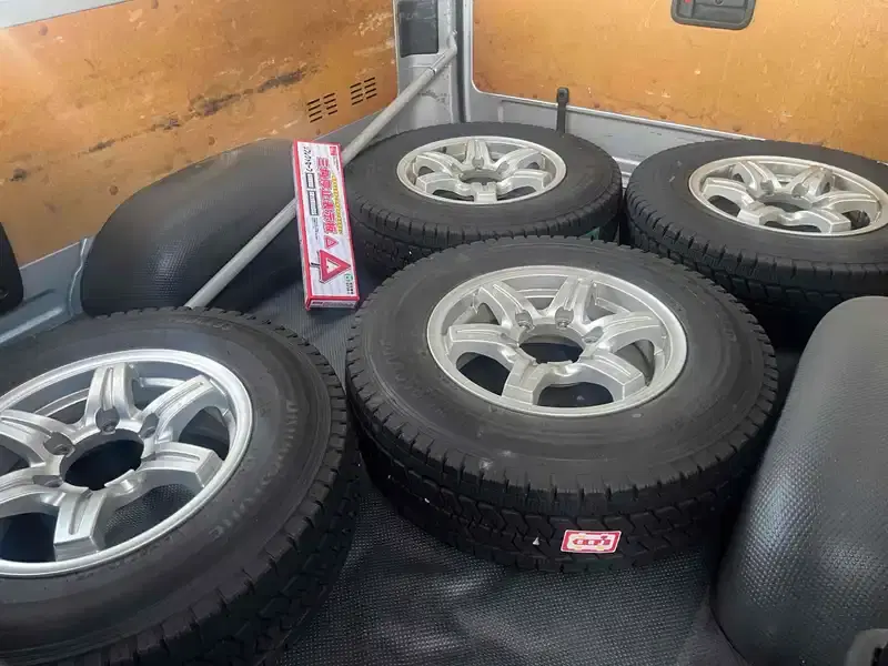 TOYOTA HIACE VAN LONGDX GL PACKAGE 4WD Image 13