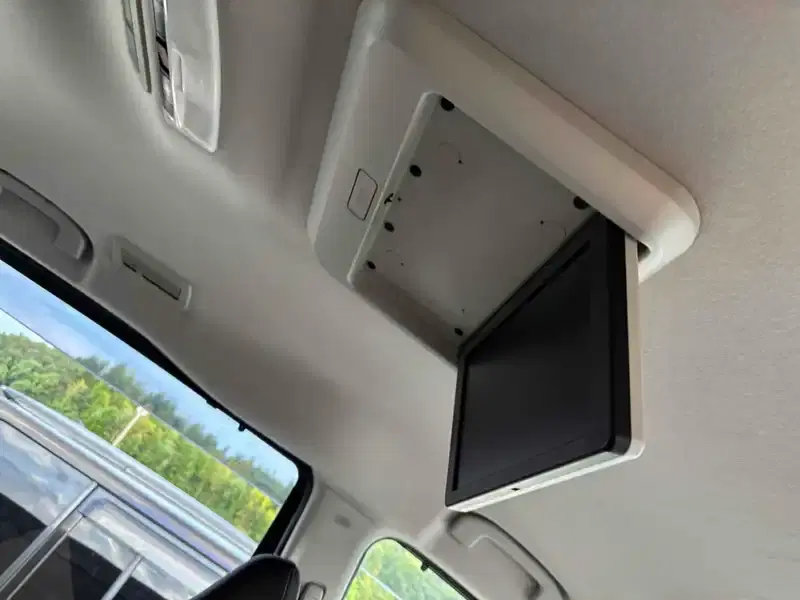 NISSAN SERENA HYBRID HIGHWAY STAR Image 12