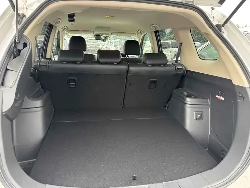 MITSUBISHI OUTLANDER PHEV 4WD G NAVI PACKAGE Image 5